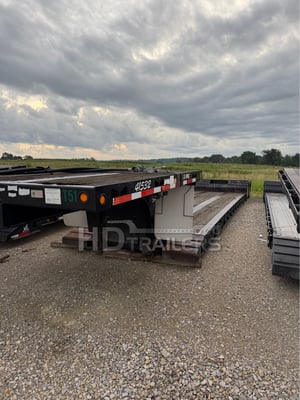 2012 Trail King 35 Ton TKHDG Hydraulic Detachable Gooseneck