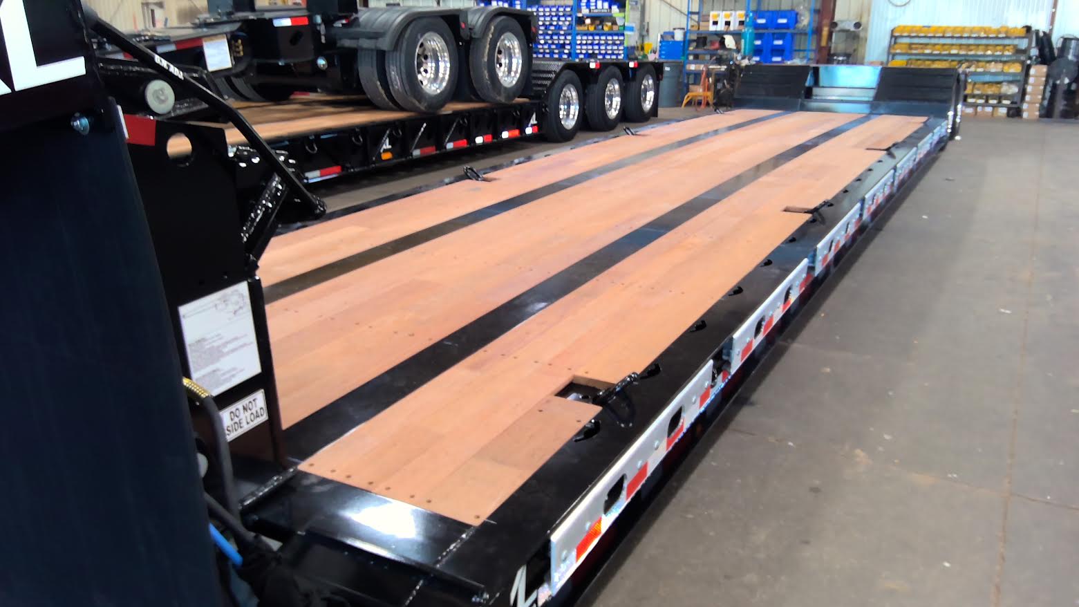2) Xl Specialized 40 Ton Rgn With Aluminum Pullouts